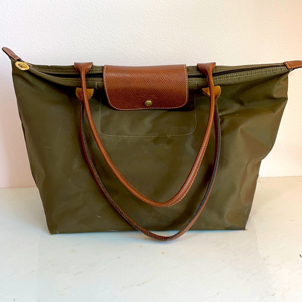 Used Longchamp Le Pliage Bag in Green